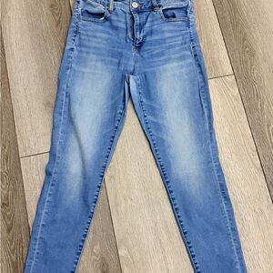 American Eagle Outfitters Light Blue Skinny Jeans
